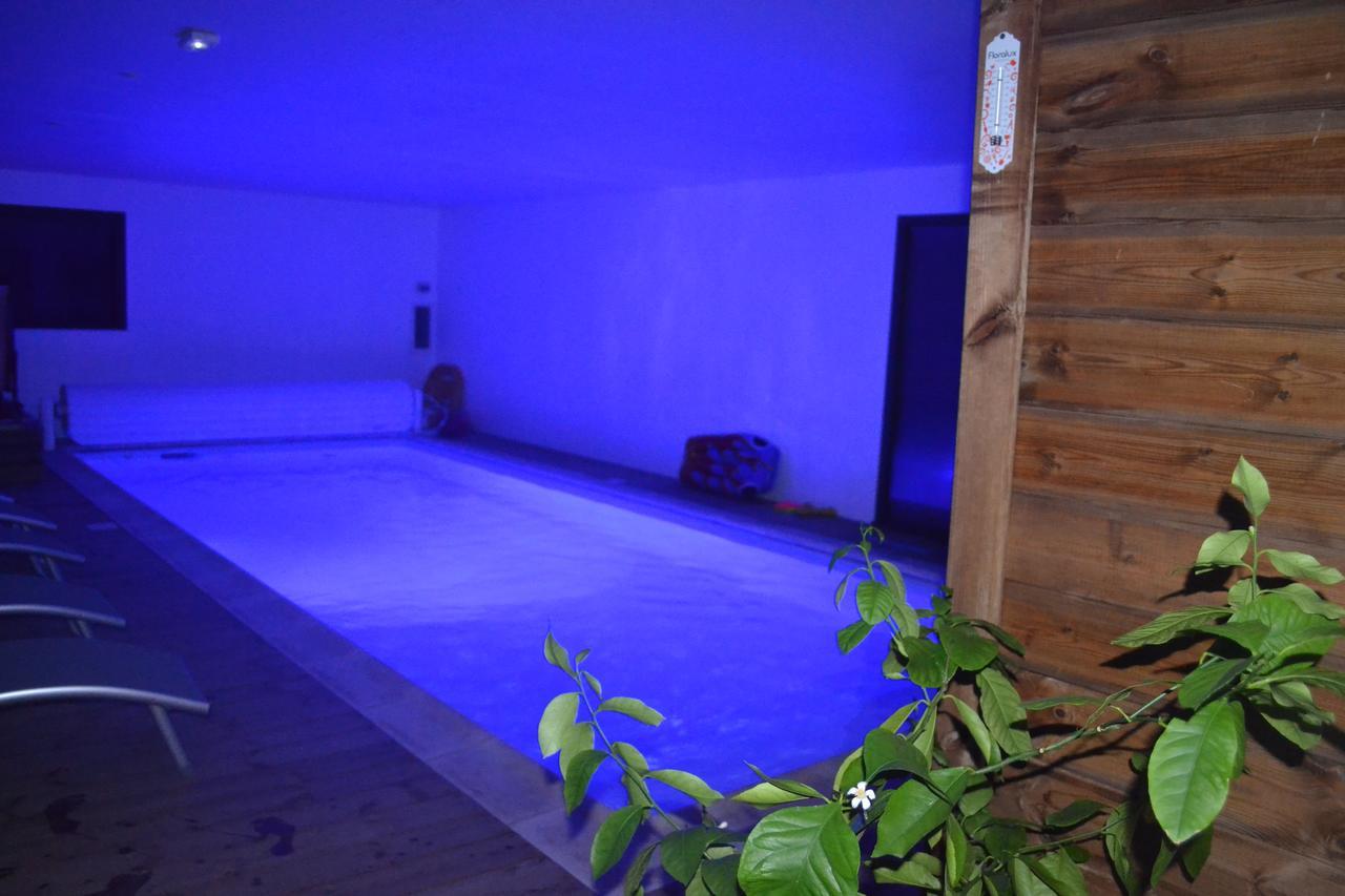 Piscine Interieure Privee Chauffee Toute L Annee Et Spa St Martin Saint-Martin-l'Hortier Bagian luar foto